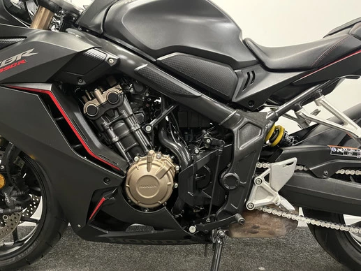 Honda CBR 650 - Afbeelding 16 van 21