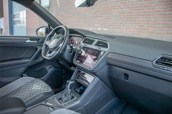 Volkswagen Tiguan - Afbeelding 21 van 30
