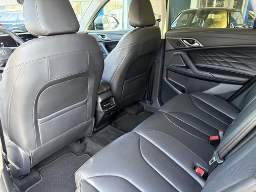 MG HS - Afbeelding 16 van 30