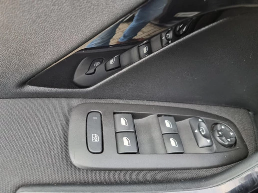 Peugeot 208 - Afbeelding 10 van 23