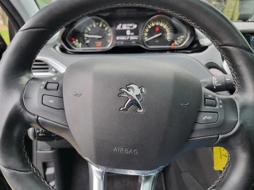 Peugeot 208 - Afbeelding 18 van 23