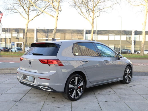 Volkswagen Golf - Afbeelding 22 van 30