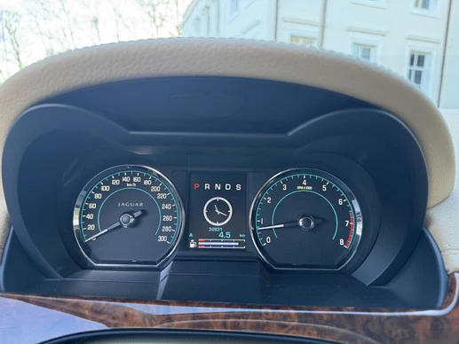 Jaguar XK - Afbeelding 4 van 30