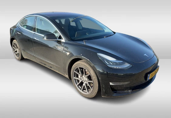 Tesla Model 3 - Afbeelding 5 van 26