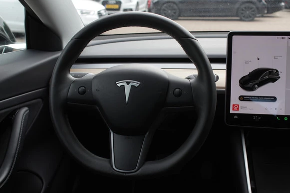 Tesla Model 3 - Afbeelding 11 van 26