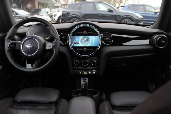 MINI Electric - Afbeelding 2 van 30