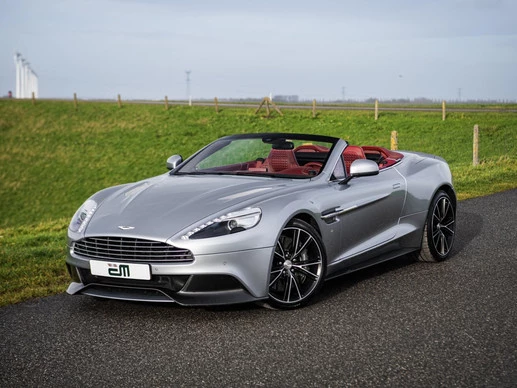 Aston Martin V12 Vanquish - Afbeelding 2 van 23