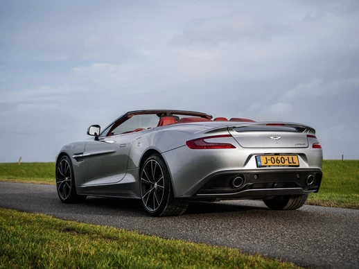 Aston Martin V12 Vanquish - Afbeelding 4 van 23