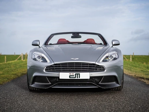 Aston Martin V12 Vanquish - Afbeelding 6 van 23
