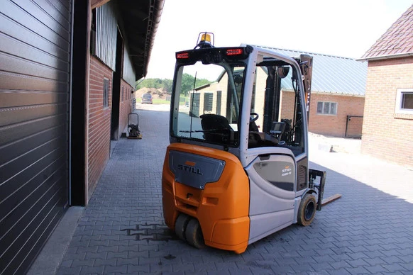 Still  - Afbeelding 5 van 13