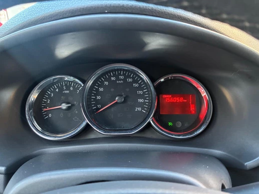 Dacia Logan - Afbeelding 12 van 13