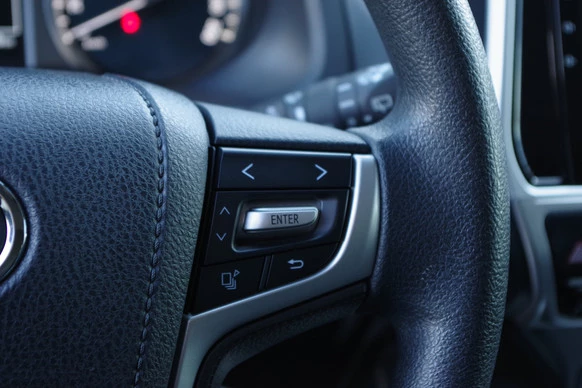 Toyota Land Cruiser - Afbeelding 7 van 28