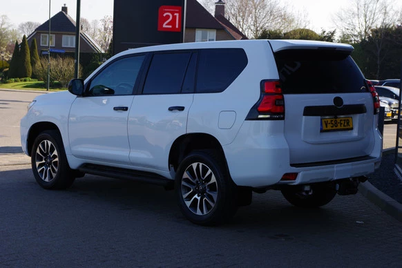 Toyota Land Cruiser - Afbeelding 10 van 28