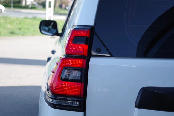 Toyota Land Cruiser - Afbeelding 22 van 28