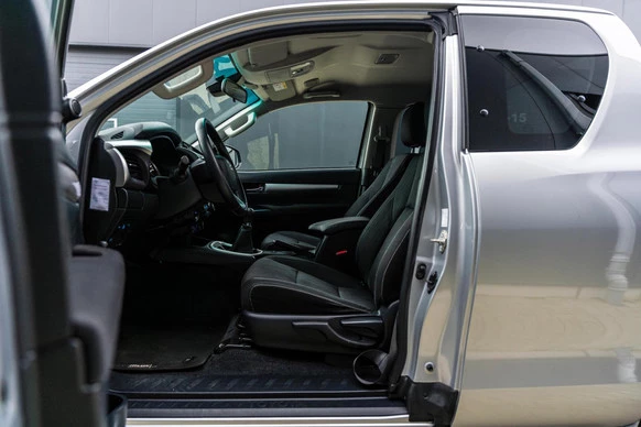 Toyota Hilux - Afbeelding 15 van 30