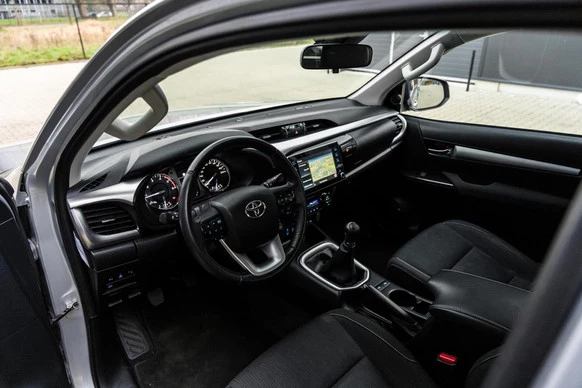 Toyota Hilux - Afbeelding 16 van 30