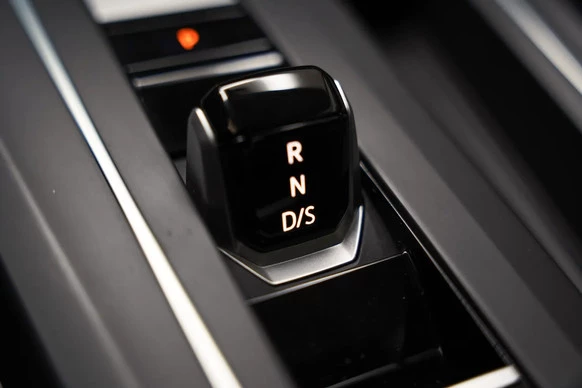 Volkswagen Golf - Afbeelding 27 van 30