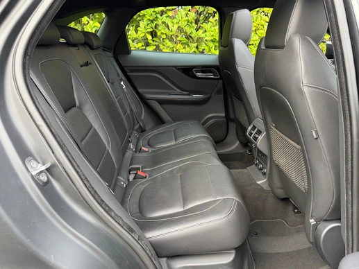Jaguar F-PACE - Afbeelding 18 van 28
