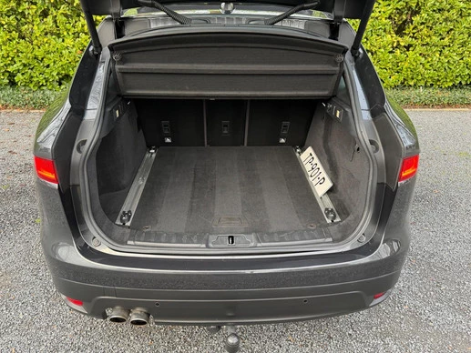 Jaguar F-PACE - Afbeelding 20 van 28