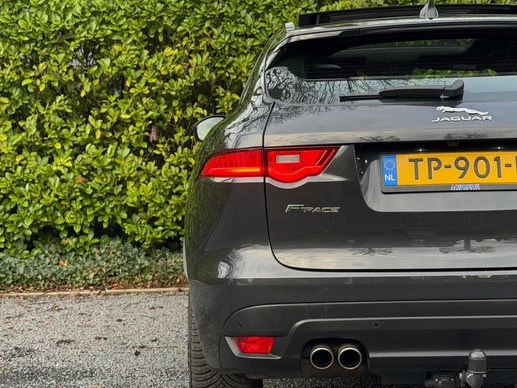 Jaguar F-PACE - Afbeelding 25 van 28