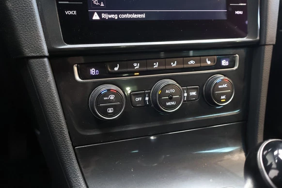 Volkswagen Golf - Afbeelding 14 van 30