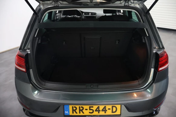 Volkswagen Golf - Afbeelding 30 van 30