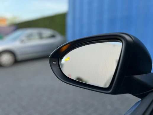 Volkswagen Golf - Afbeelding 21 van 30