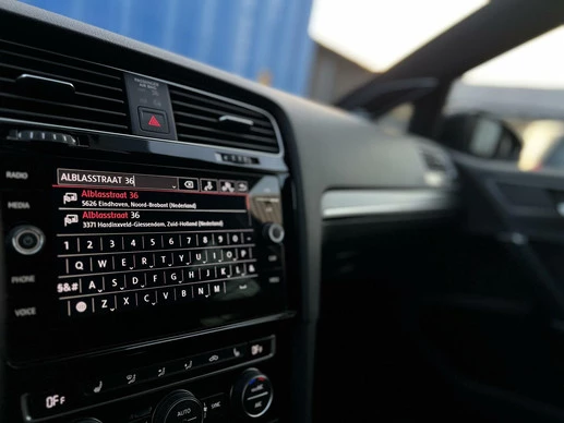 Volkswagen Golf - Afbeelding 22 van 30