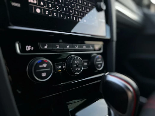 Volkswagen Golf - Afbeelding 25 van 30