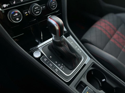 Volkswagen Golf - Afbeelding 28 van 30