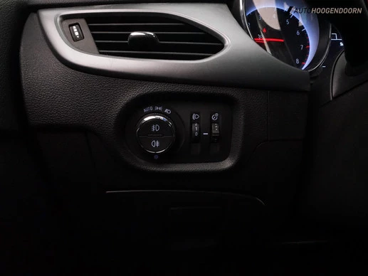 Opel Astra - Afbeelding 16 van 24