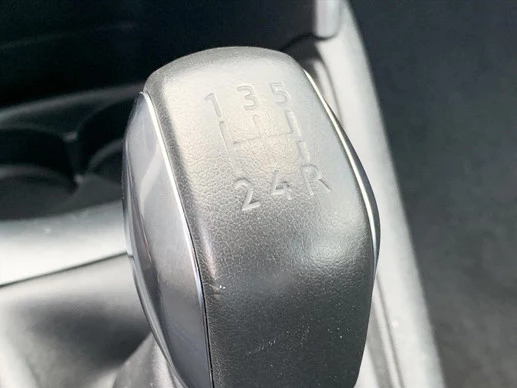 Peugeot 208 - Afbeelding 23 van 30