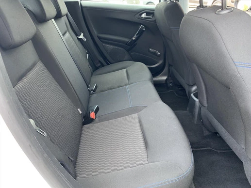 Peugeot 208 - Afbeelding 26 van 30