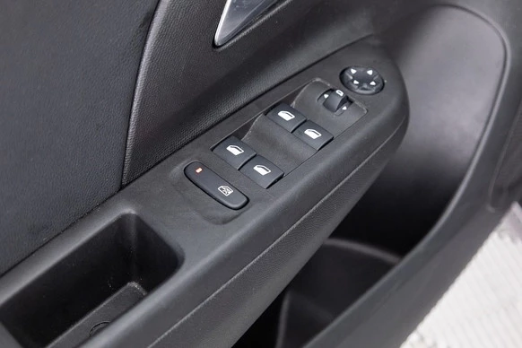 Opel Corsa - Afbeelding 8 van 30