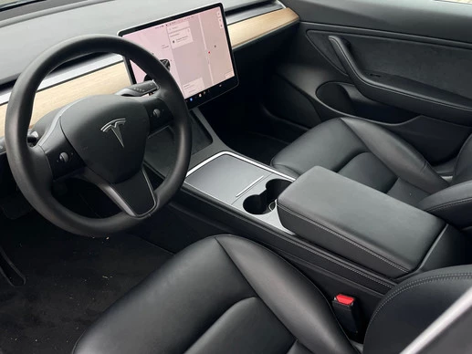 Tesla Model 3 - Afbeelding 6 van 24