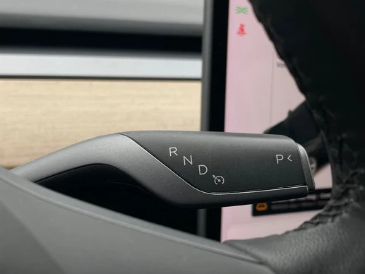 Tesla Model 3 - Afbeelding 10 van 24