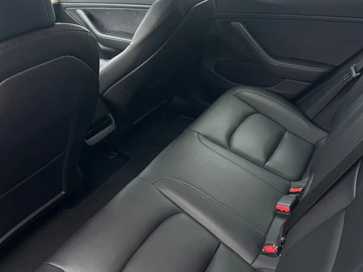 Tesla Model 3 - Afbeelding 13 van 24