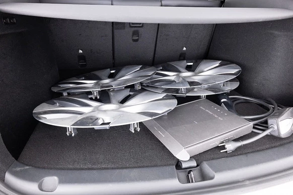 Tesla Model Y - Afbeelding 9 van 23