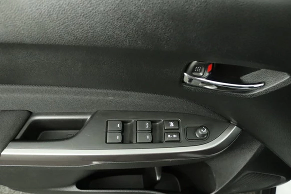 Suzuki Vitara - Afbeelding 26 van 30