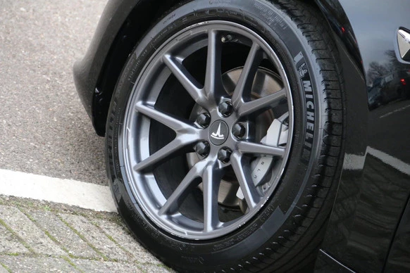 Tesla Model 3 - Afbeelding 5 van 19