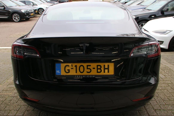 Tesla Model 3 - Afbeelding 6 van 19