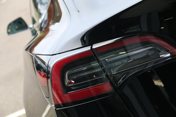 Tesla Model 3 - Afbeelding 7 van 19