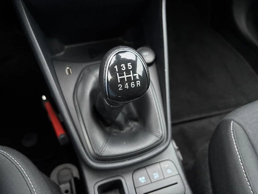 Ford Fiesta - Afbeelding 24 van 29