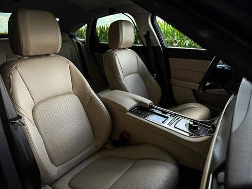 Jaguar XF - Afbeelding 5 van 30