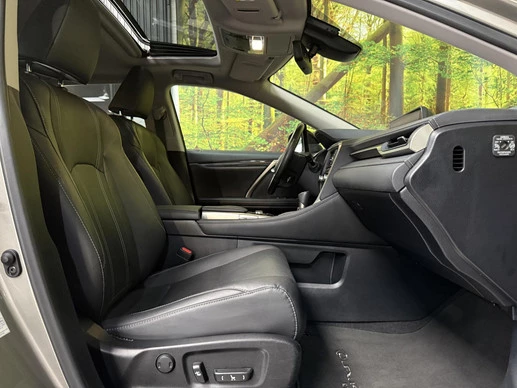 Lexus RX - Afbeelding 16 van 30