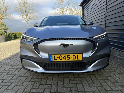 Ford Mustang Mach-E - Afbeelding 4 van 30