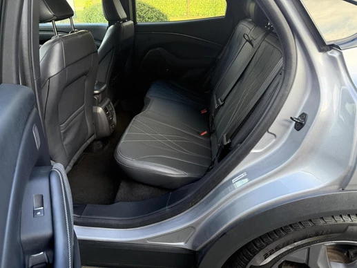 Ford Mustang Mach-E - Afbeelding 9 van 30