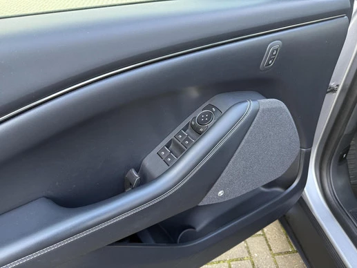 Ford Mustang Mach-E - Afbeelding 12 van 30