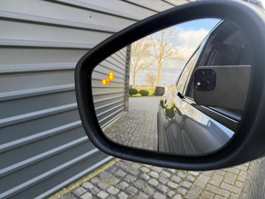 Ford Mustang Mach-E - Afbeelding 24 van 30