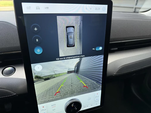 Ford Mustang Mach-E - Afbeelding 27 van 30